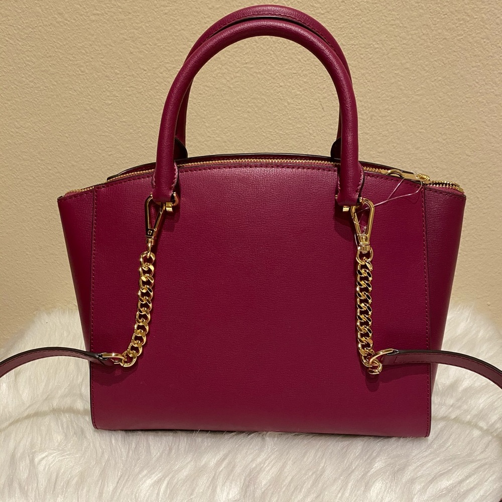 Michael Kors and wristlet set - Picture 5 of 8